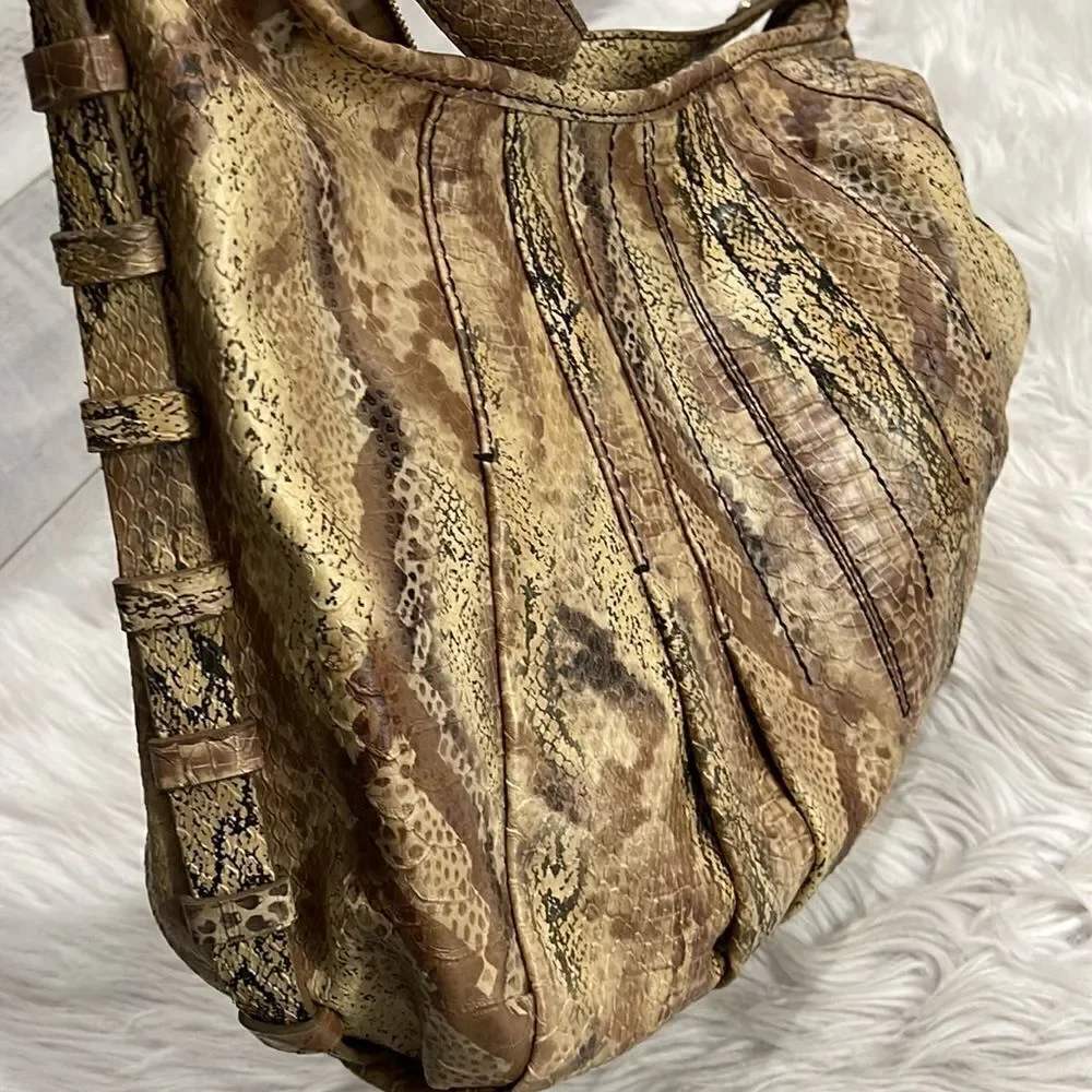 𝅺Jessica Simpson Faux Leather Reptile Print Hobo Bag